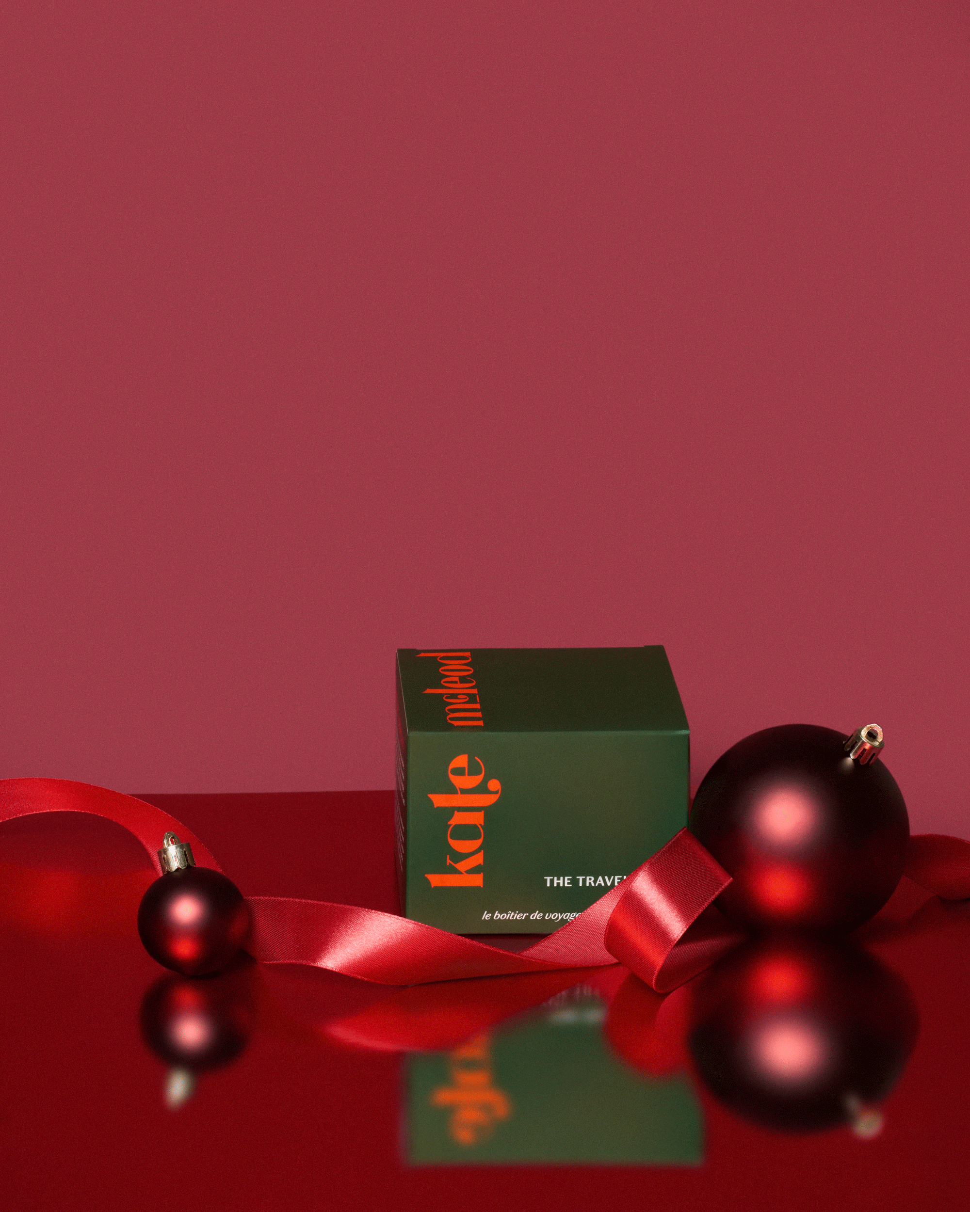 Stocking-Stuffer-GIF.gif