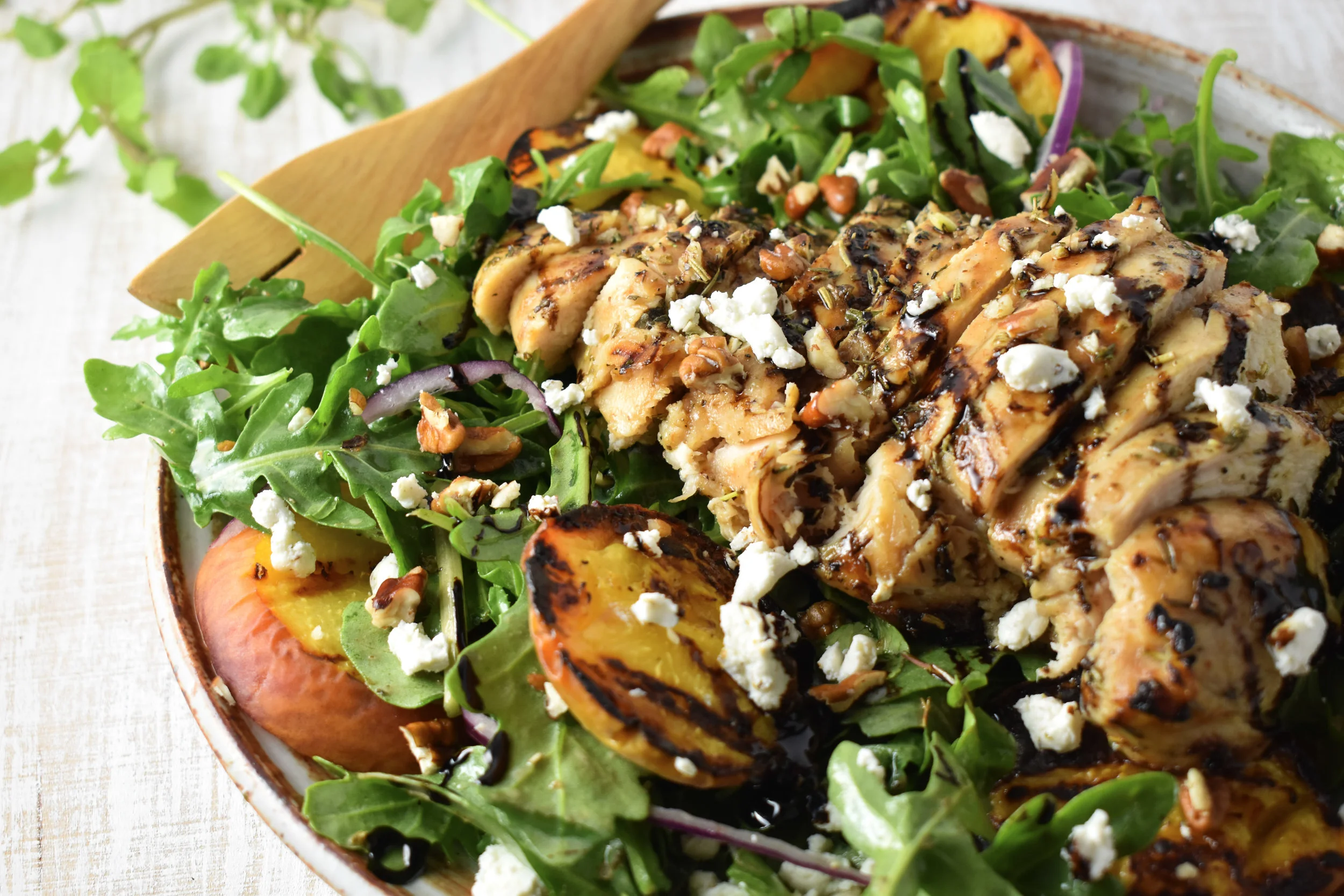 Farmer's Market Friday : Grilled Chicken &amp; Peach Salad