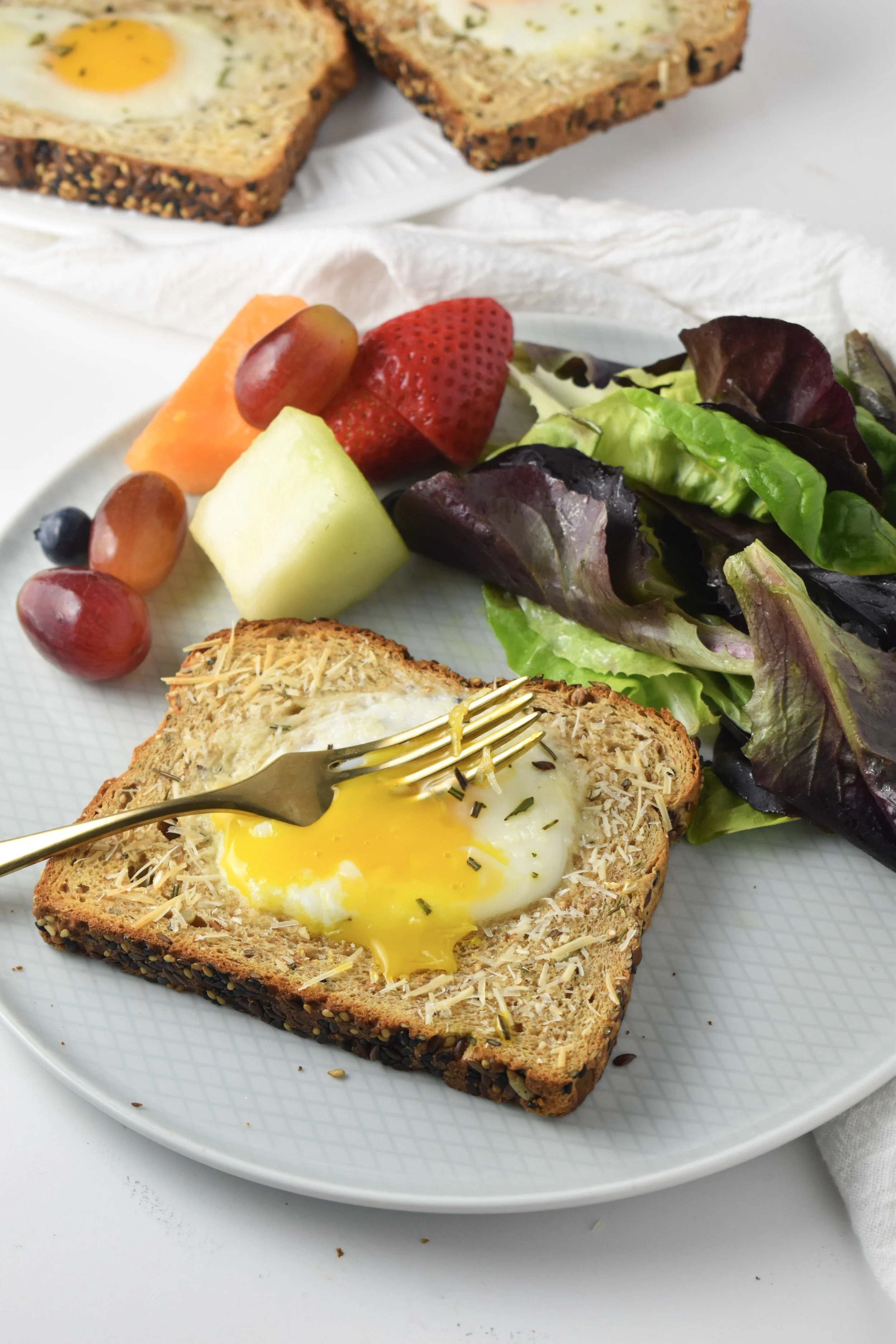 Egg In A Hole Carolyn Williams Phd Rd