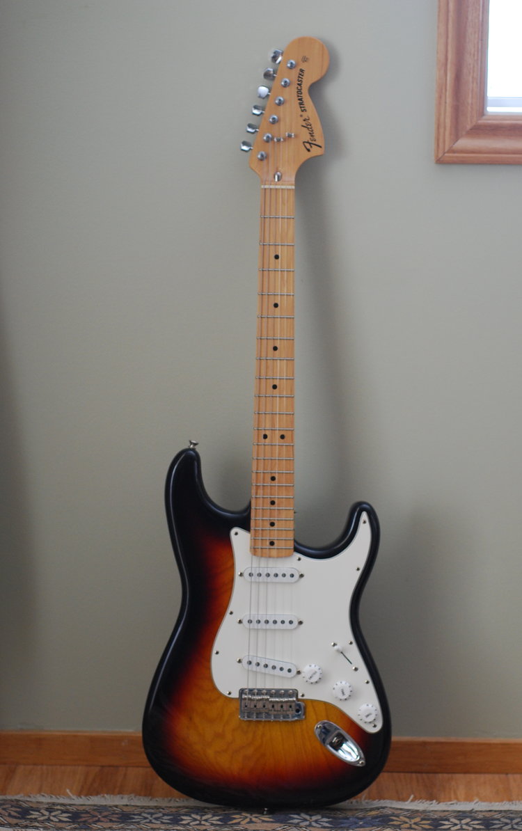 Fender Stratocaster 70's (Reissue) — JAM FACTORY GUITARS Fender Stratocaster 70's (Reissue) — JAM FACTORY GUITARS