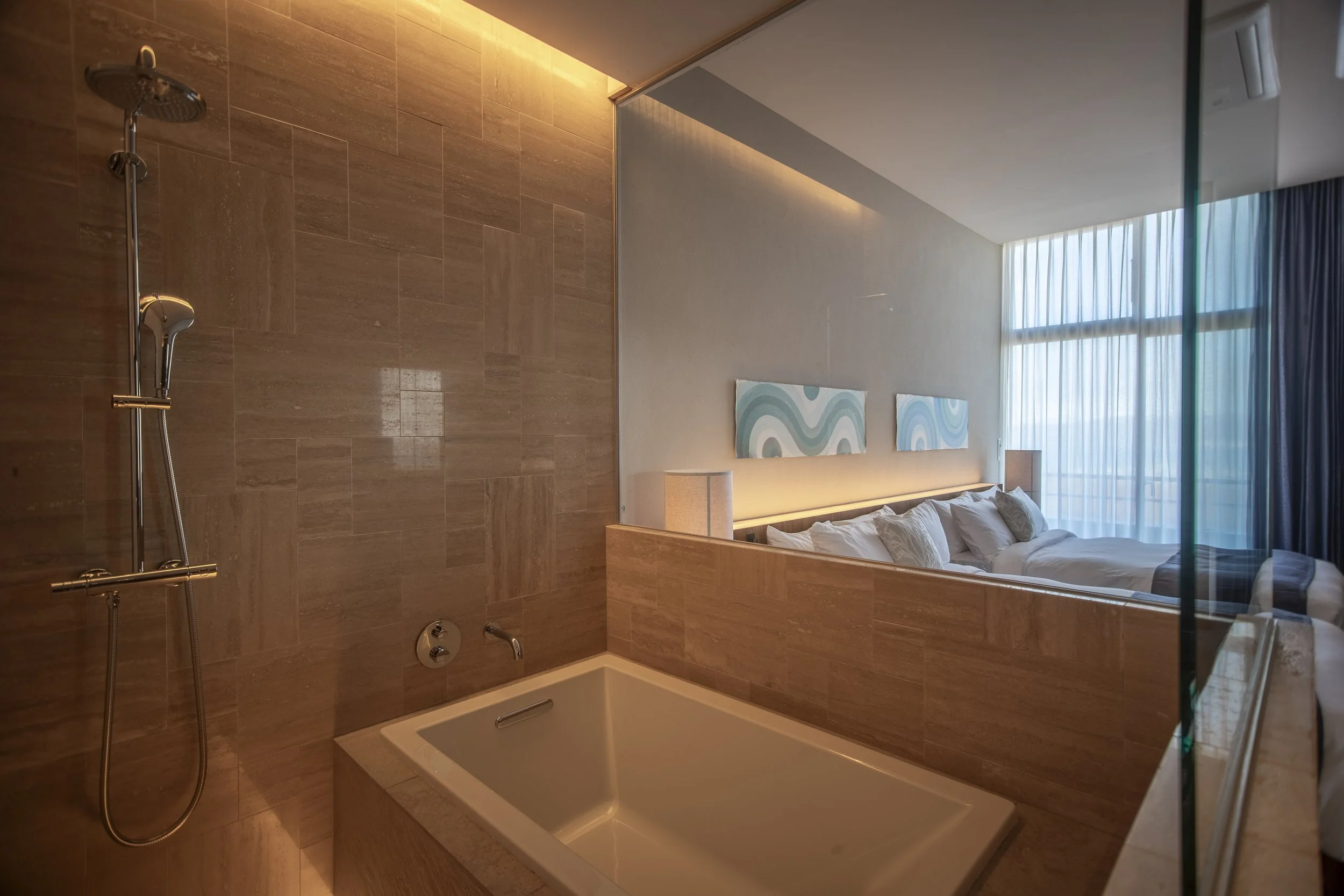 seascape bathtub.jpg