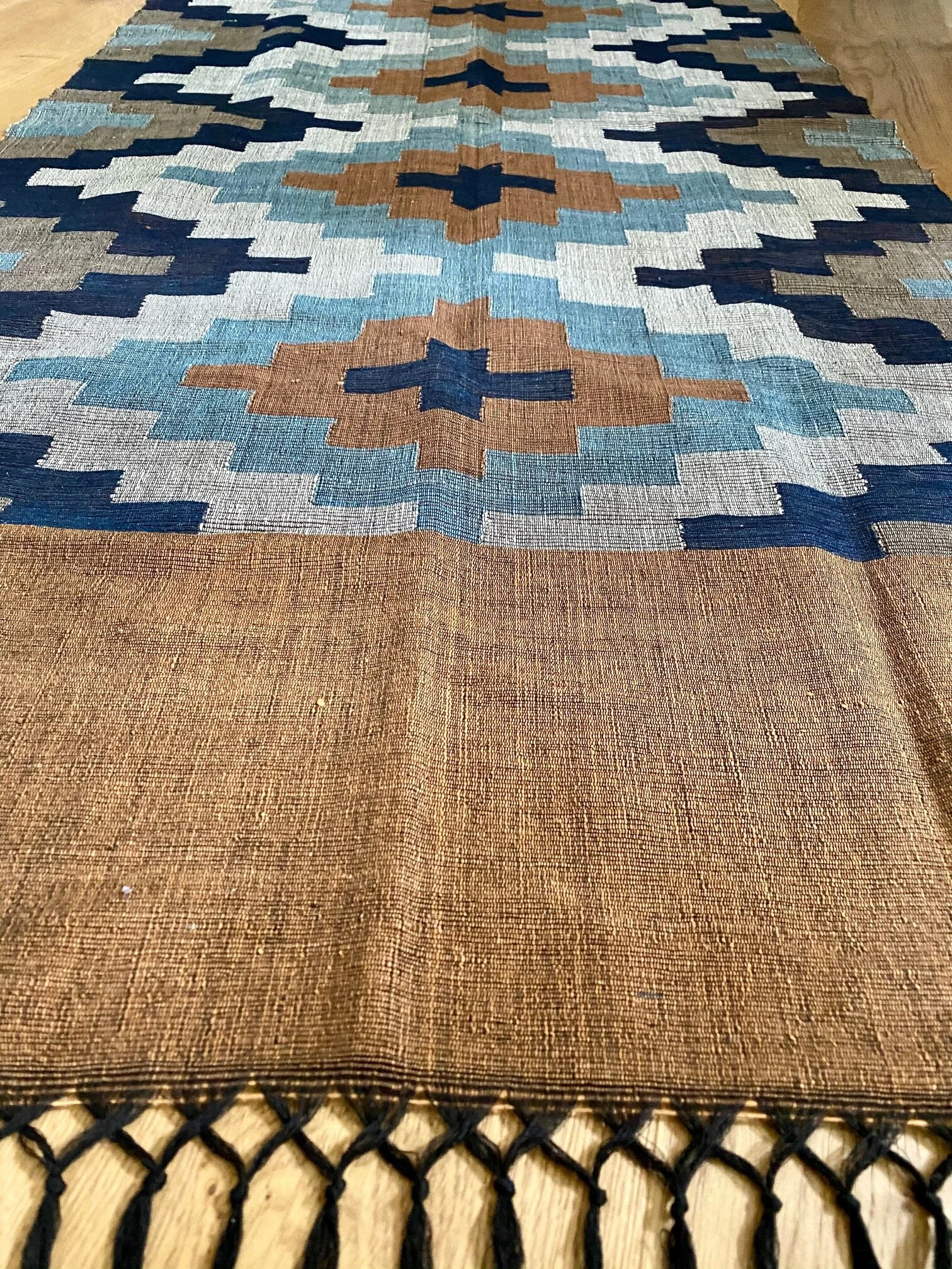 Tai Lue Starburst Rug