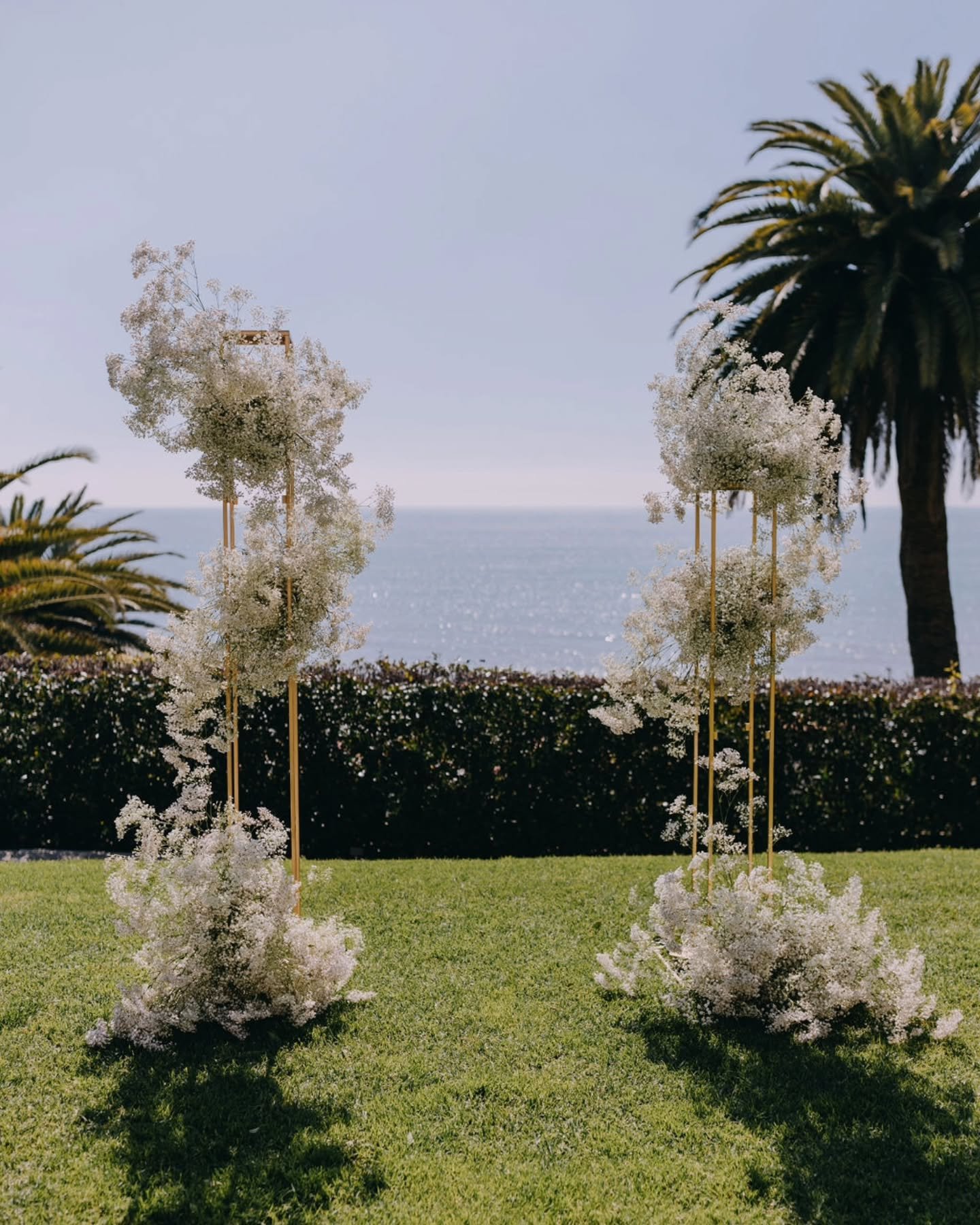 Tomorrow will mark one year since this perfect, quintessential California day for L+M ☀️

I remember looking out into the ocean from @belairbayclub's balcony -- the ballroom was quietly getting set behind me, L+M were exchanging vows in the lawn just