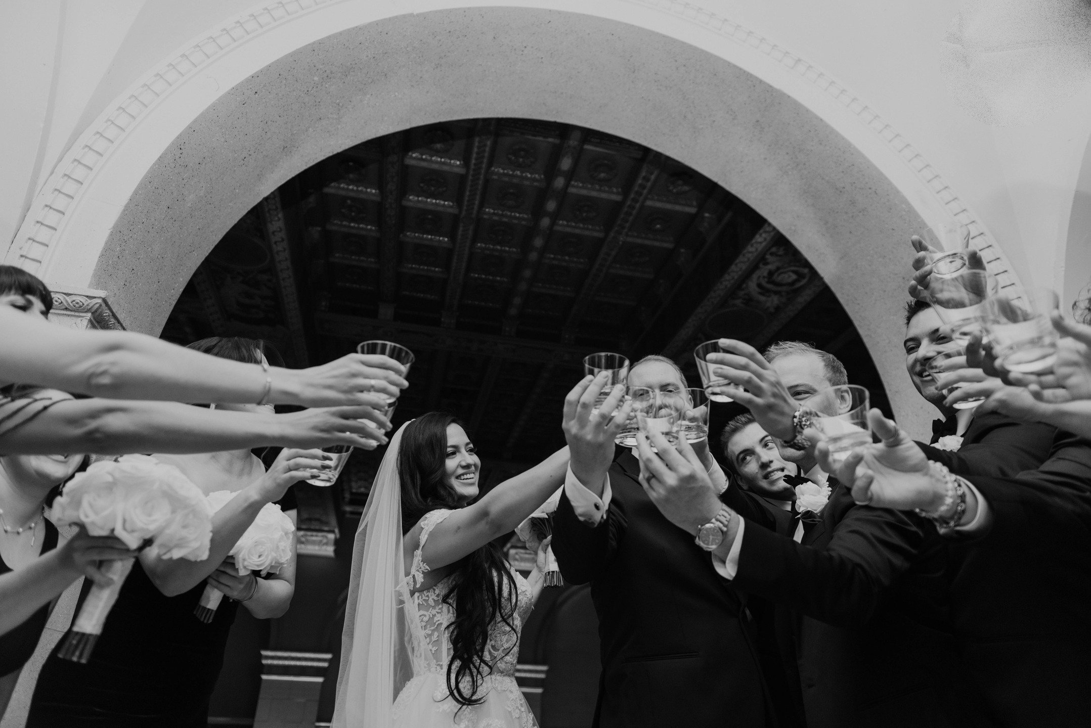 Visual representation of us every time our clients book their event at @themajesticdowntown 🙌🏽🥂

Featuring the most gorgeous bride (and the brains + heart + soul behind one of our fave venues) @ashtoneve 🥰
__________

Designer + Bride: @ashtoneve