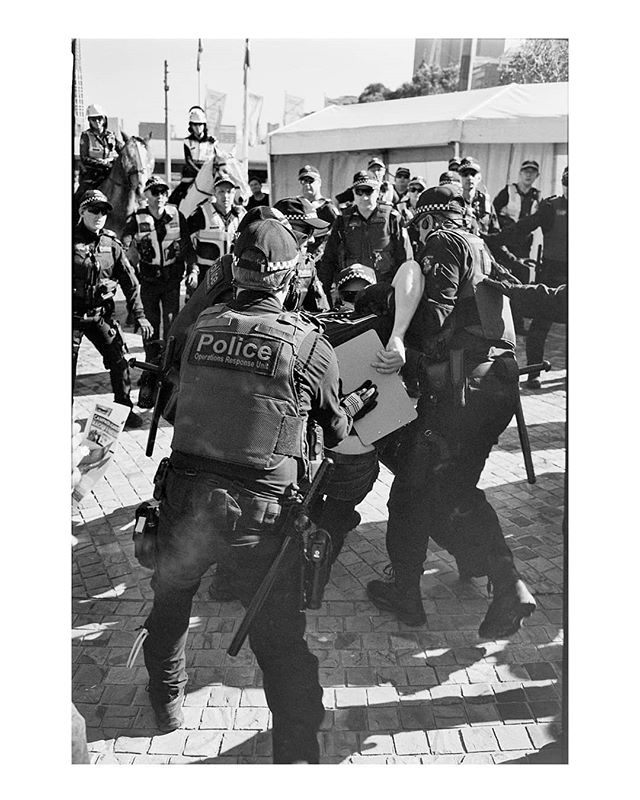A violent protester that crossed the police line that separated the two groups.

Leica M6-35mm Summircon
Delta 100 with a Yellow filter.
Developed in HC-110 dilution E 
#blackandwhite #protest #darkroom #antifa #captureone #ilford #delta #ilforddelta