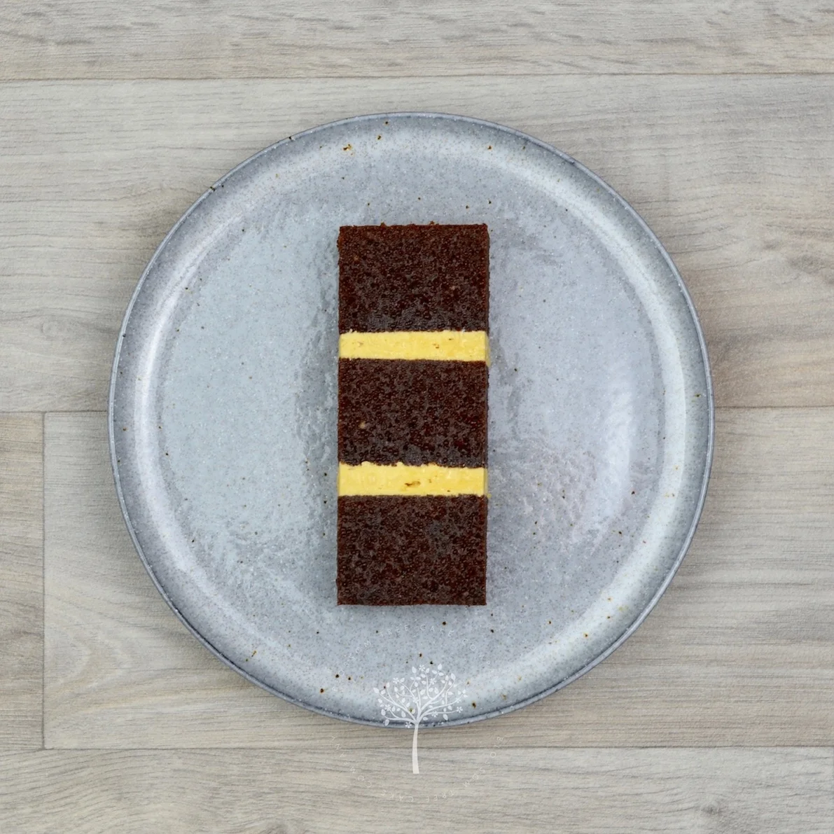 Chocolate Salted Caramel sponge cake by Blossom Tree Cake Company Harrogate North Yorkshire.jpg