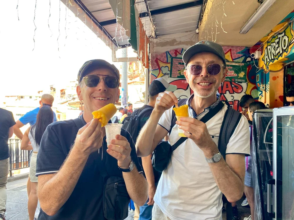 Mango lollipops
