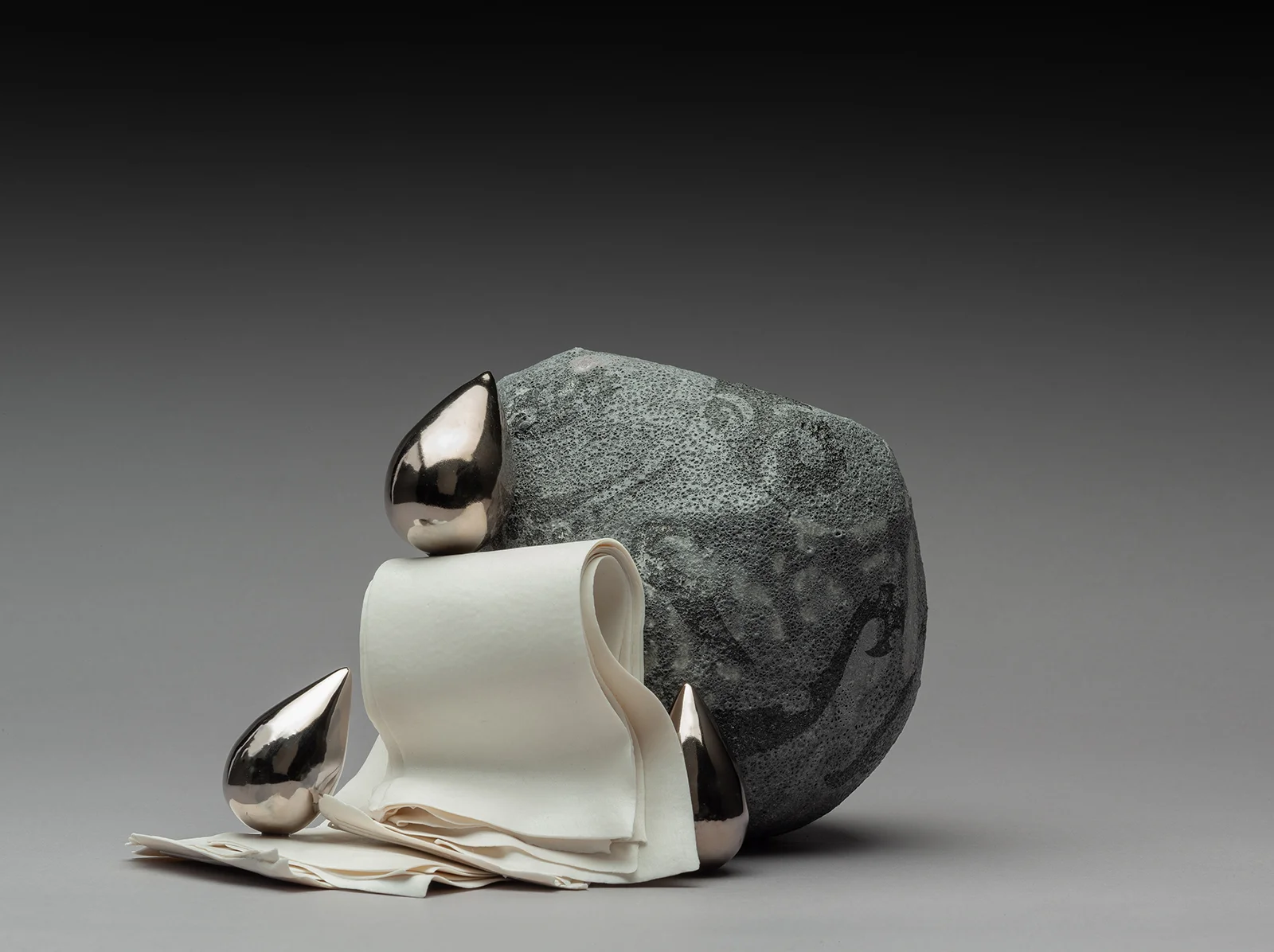 Porcelain sculpture