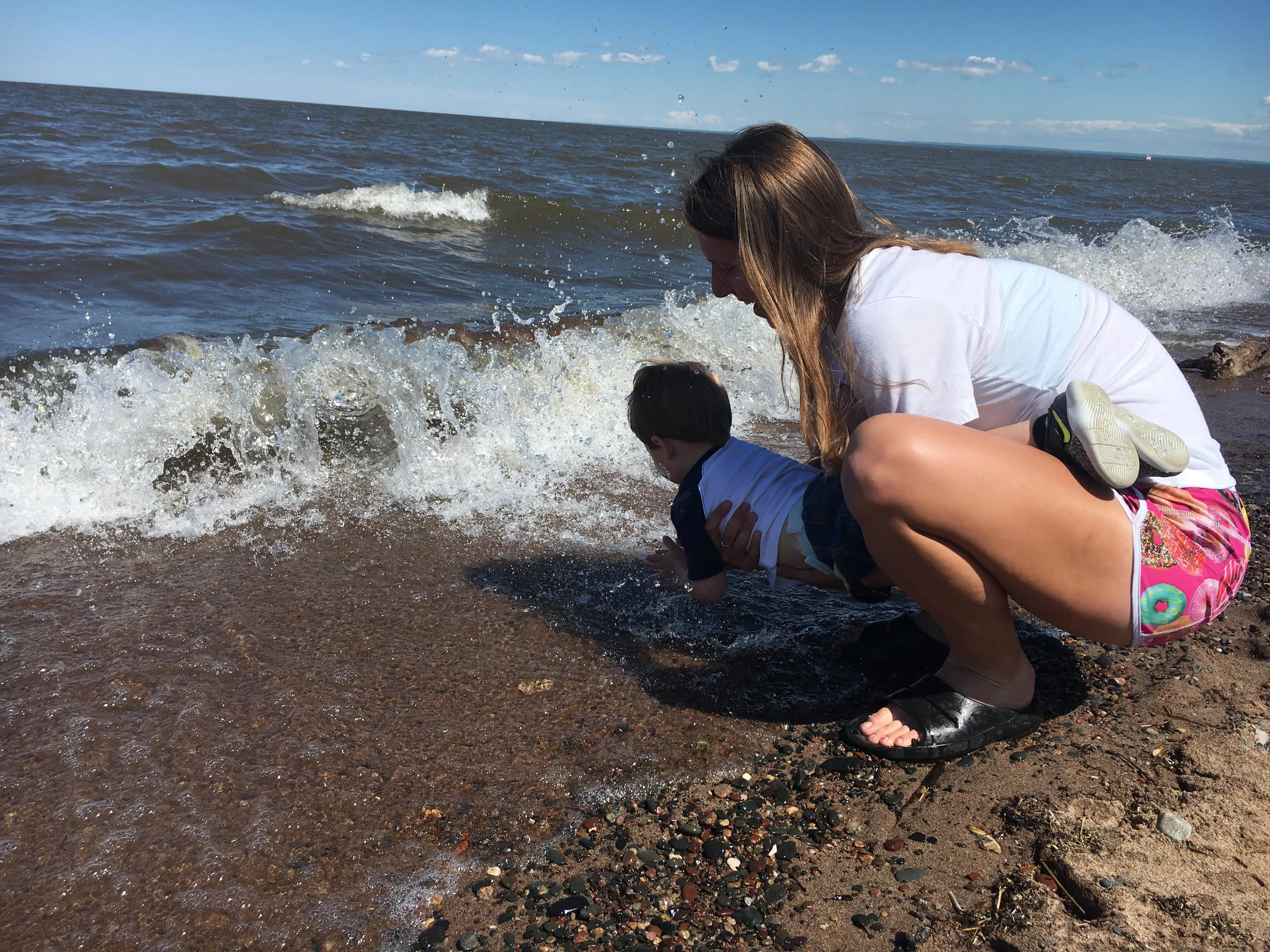 Waves of Lake Superior… coming in hot!