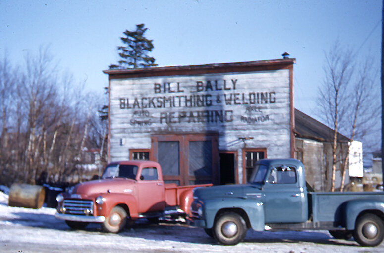 S999 Bally Blacksmith shop 1953 (5).jpg