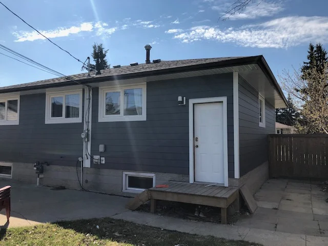 Hardie Bungalow Renovation — Blue Jay Exterior Renovations Hardie Bungalow Renovation — Blue Jay Exterior Renovations