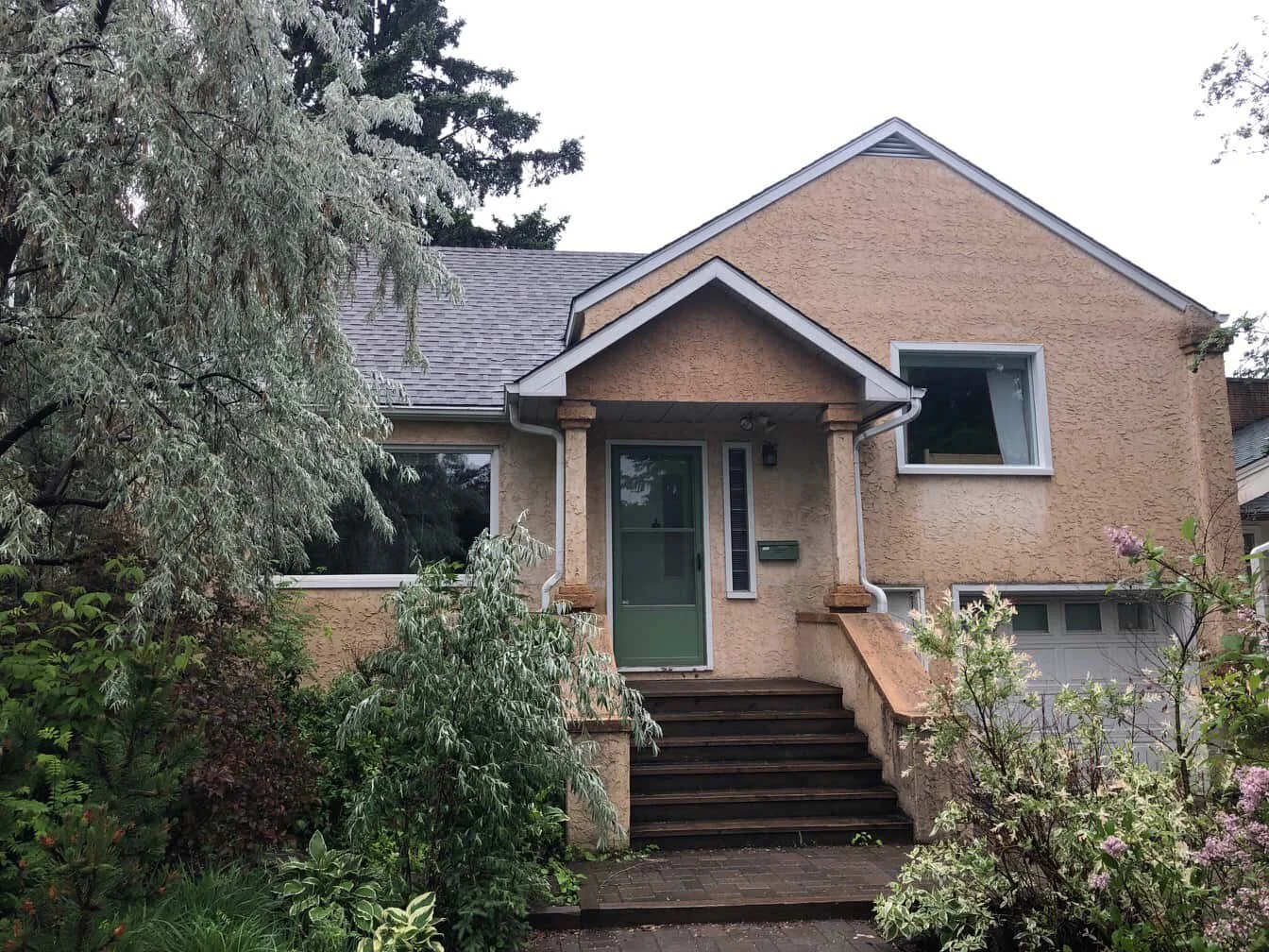 Replacing Knockdown Stucco with Hardie Board — Blue Jay