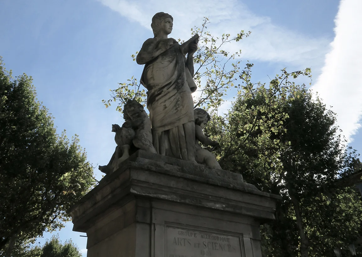 statue3 copie.jpg