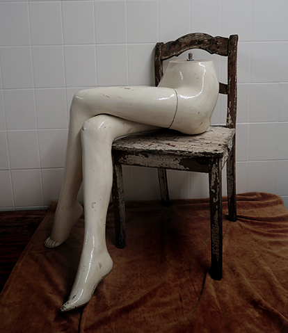 mannequin legs, chair,.jpg