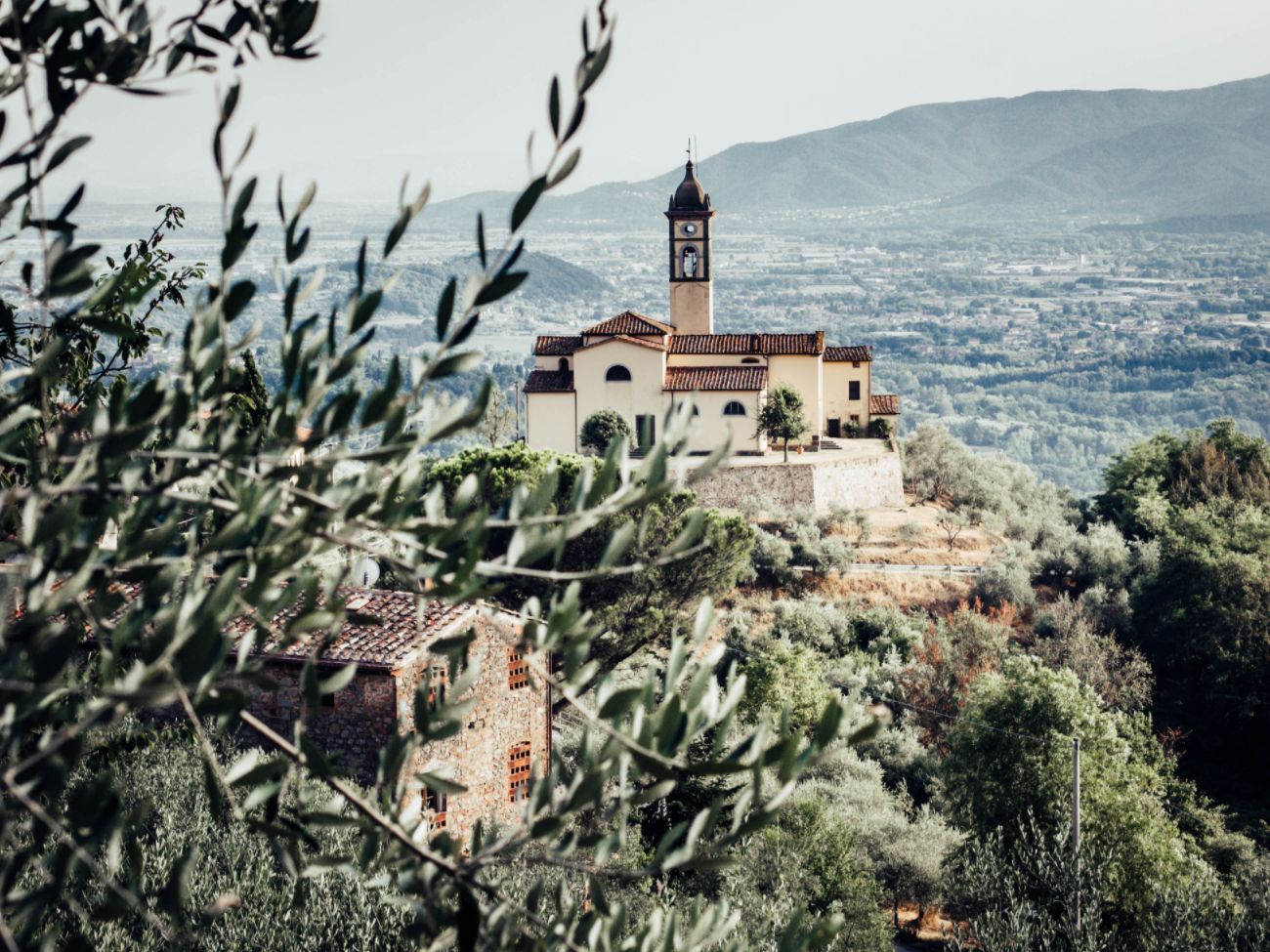 Tofori-Lucca-Cycling.jpg