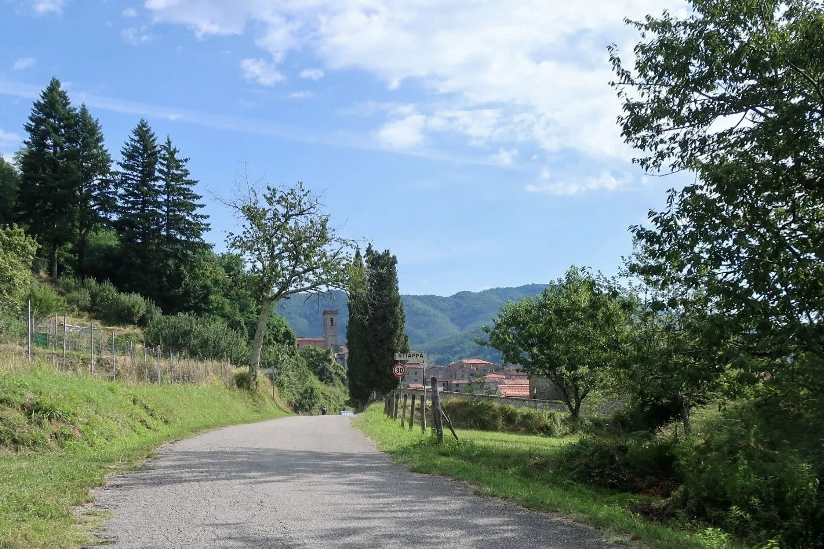 Pistoiese-mountains.jpg