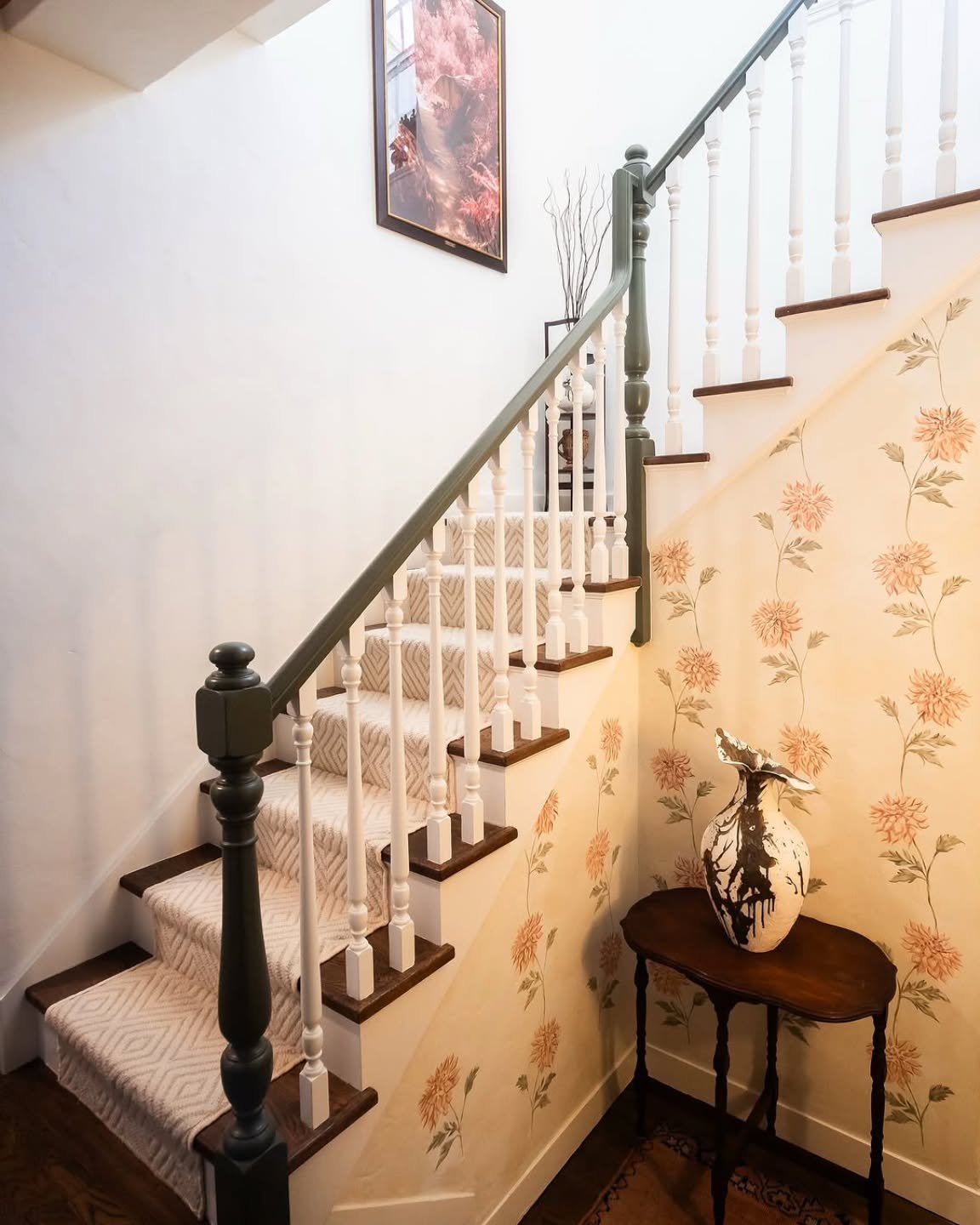 The @pasadenashowcasehouse is open through May 18th! Come see my sculptural work featured in the timeless Modern Cottage Staircase designed by @rebeccajhansen.

This year&rsquo;s Bauer Estate is full of thoughtful details, stunning transformations, a