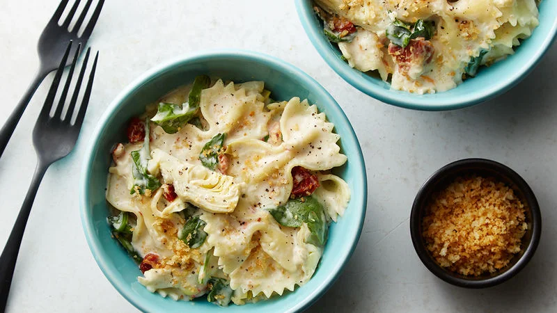 Artichoke Spinach Dip Pasta_Hoskovec.jpg