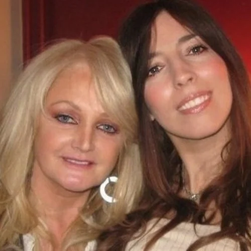 Bonnie Tyler "Georgia your voice is incredible! You sound just like your Mam! Amazing what you've got there with Michael and so proud of you darling!" Although we're not biologically related, I grew up knowing this gorgeous lady as my Auntie Gaynor! Gaynor (Bonnie) and her sister Avis who is equally as brilliant at singing, were my beautiful late Mum's besties!