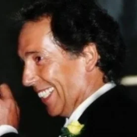 Dad დ