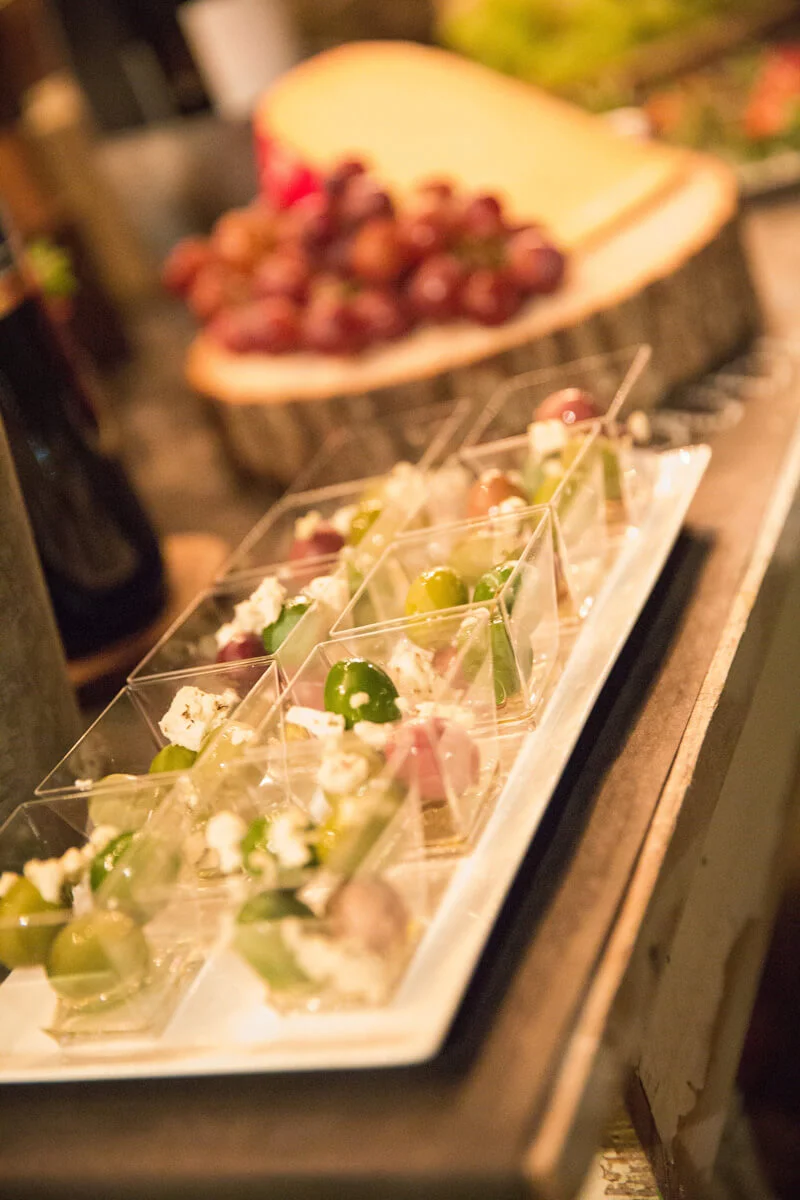 Cheese and Wine Rustic Party — Mint Event Design
