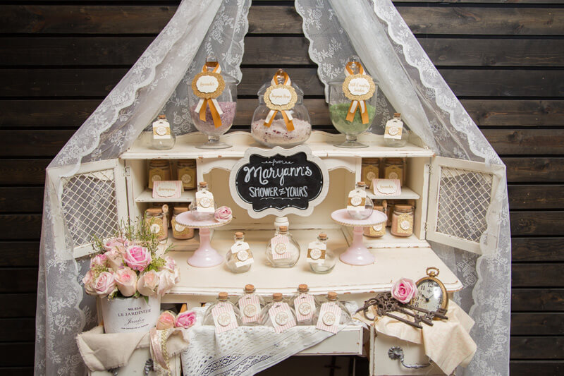 minteventdesigns.com+_+Mint+Event+Design+Party+Planning+_+Vintage+Bridal+Shower+Ideas+_+Shot+of+Whimsy+Photography+_+Foxhole+Parties+and+Party+Planners+_+(6).jpg