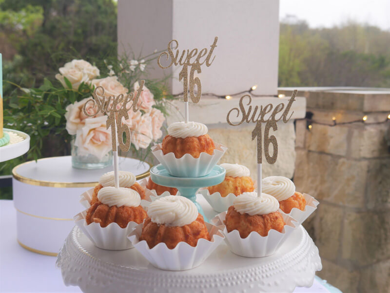 minteventdesigns.com+_+Mint+Event+Design+Party+Planning+_+Sweet+Sixteen+Party+Ideas+_+Special+Event+Designer+and+Planner+_+Mint+and+Gold+Inspiration+_+(8).jpg