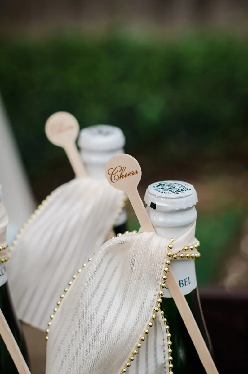 minteventdesigns.com+_+Mint+Event+Design+Party+Planning+_+Garden+Inspired+Bridal+Shower+_+Sincerely+Sarah+Photography+_+Vintage+Party+Details+_+(11).jpg