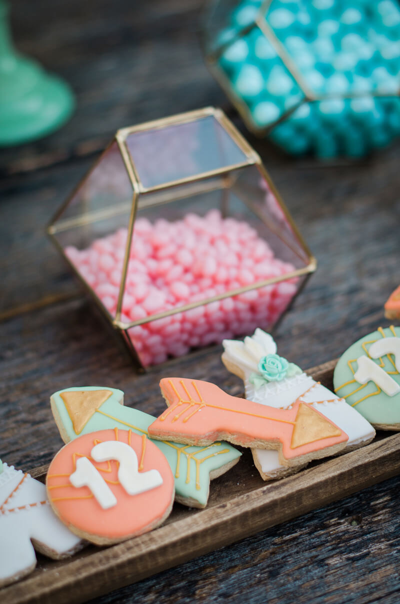 minteventdesigns.com+_+Mint+Event+Design+Party+Planning+_+Boho+Inspired+Birthday+Party+_+Bohemian+Ideas+For+Parties+_+Sincerely+Sarah+Photography+_+(15).jpg