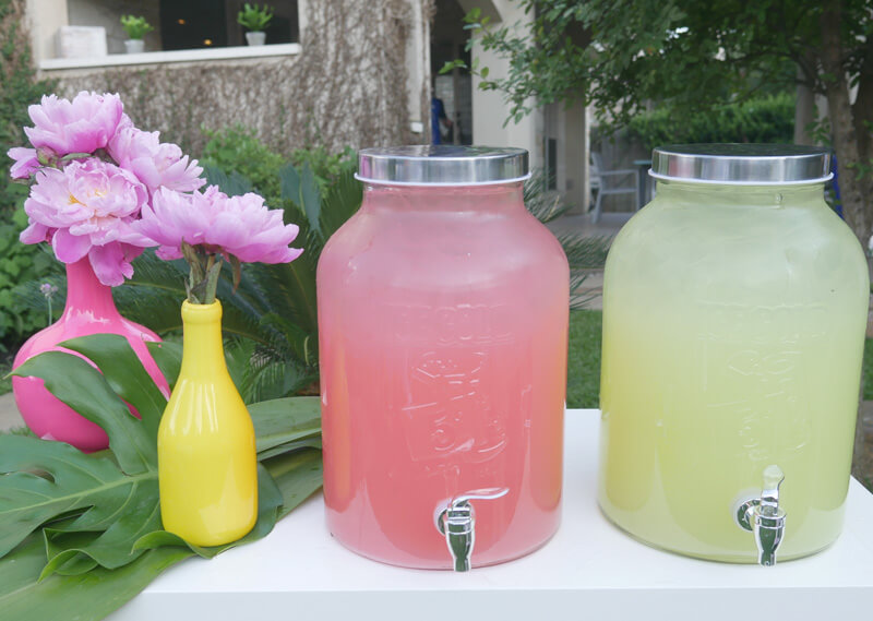minteventdesign.com+_+Mint+Event+Design+Party+Planning+_+Tropical+Themed+Birthday+Parties+For+Kids+_+(4).jpg