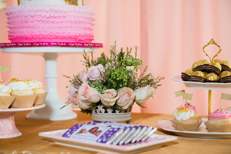minteventdesigns.com+_+Mint+Event+Design+Party+Planning+_+Casa+Blanca+Inspired+Birthday+Party+_+Laura+Aguirre+Photography+_+(7).jpg