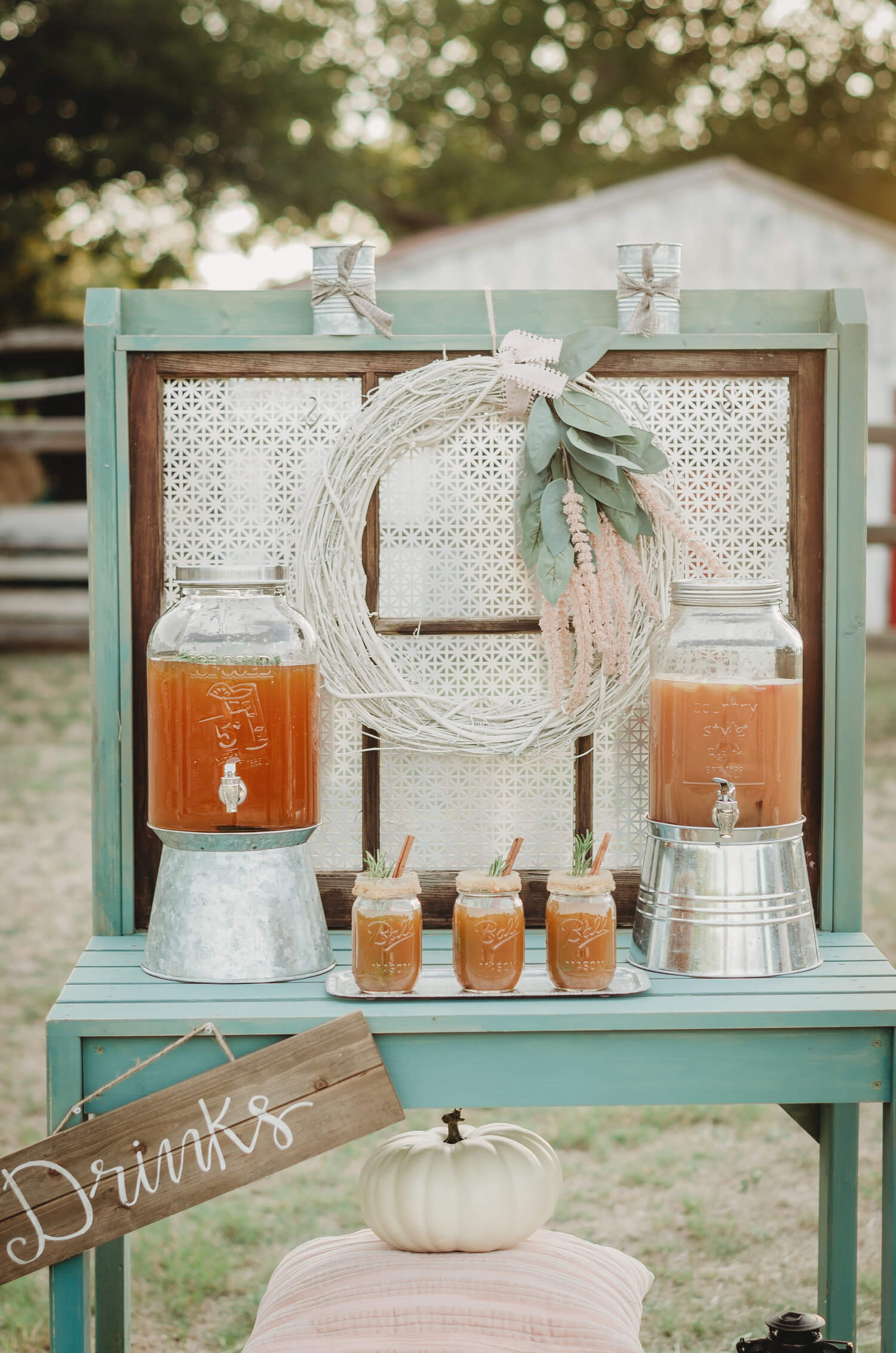 drink station ideas for your next party (or shower or wedding!)