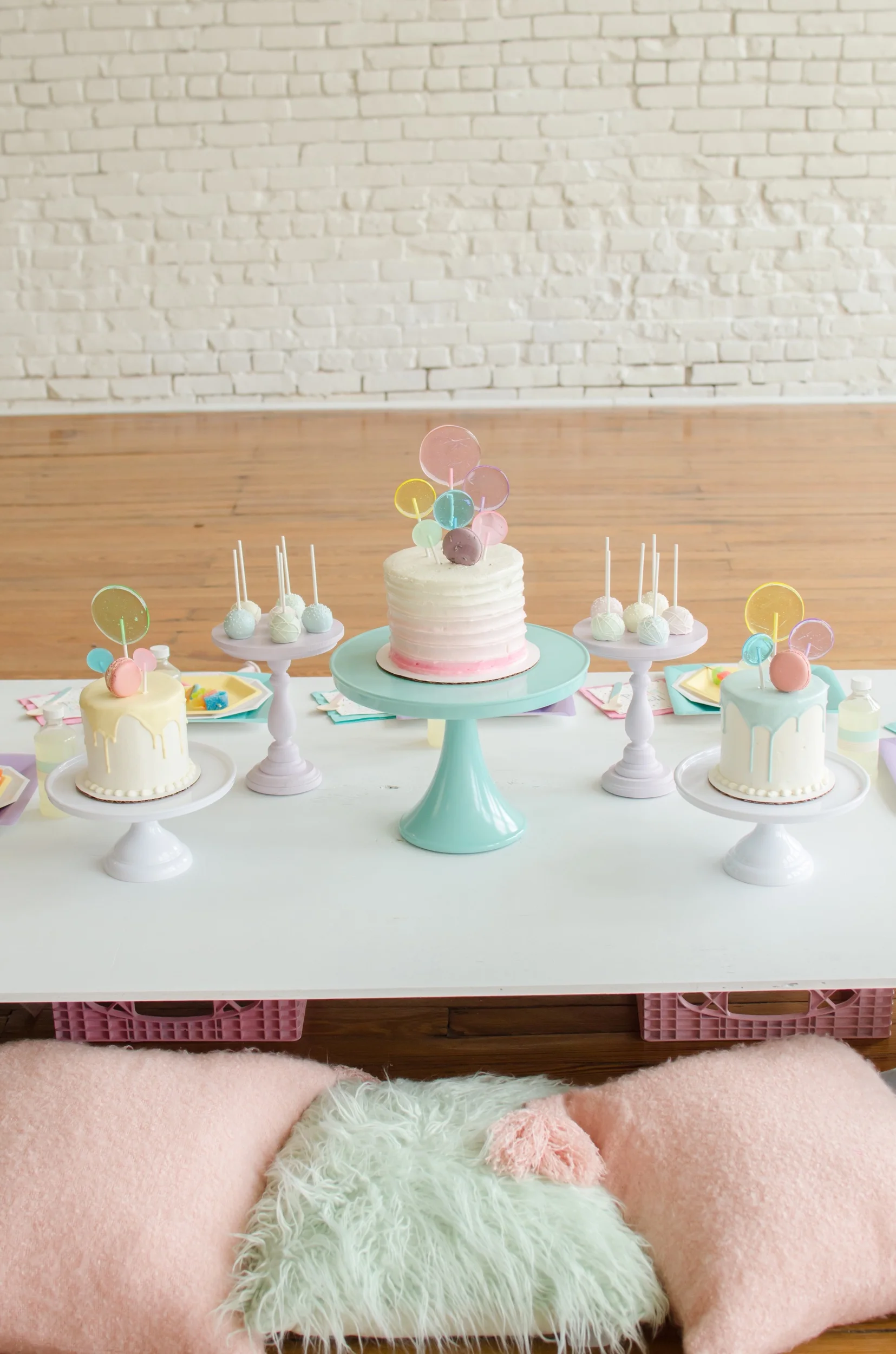 Bubble Themed Birthday Party Ideas — Mint Event Design