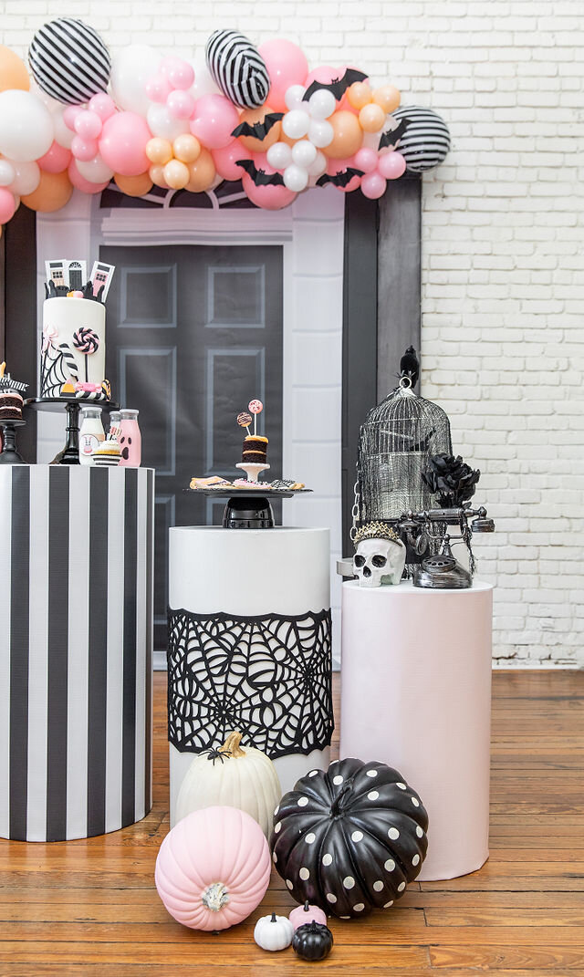 Unique Pink Halloween Party decoration ideas - get all of the details and printables for this party now at minteventdesign.com!