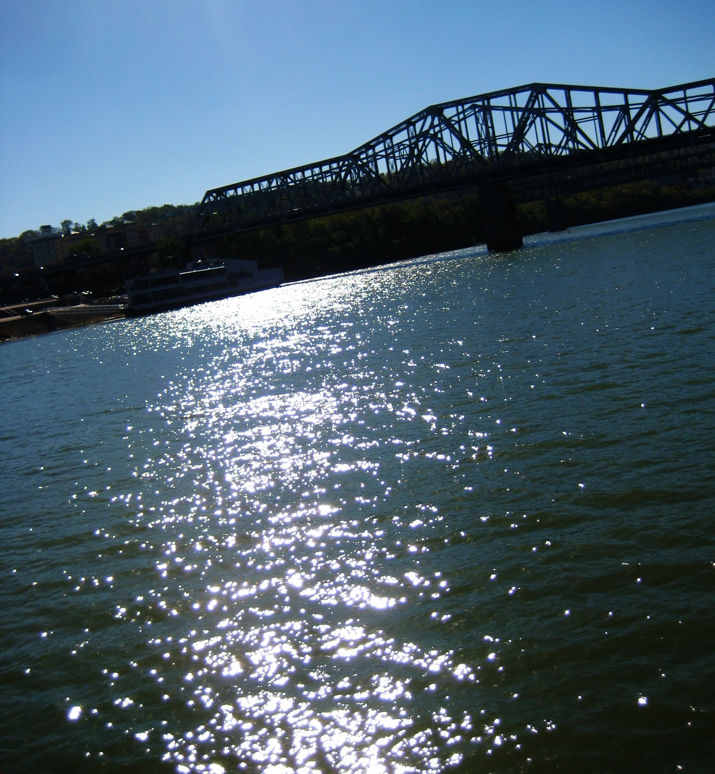 Shining light on ohio river.jpg
