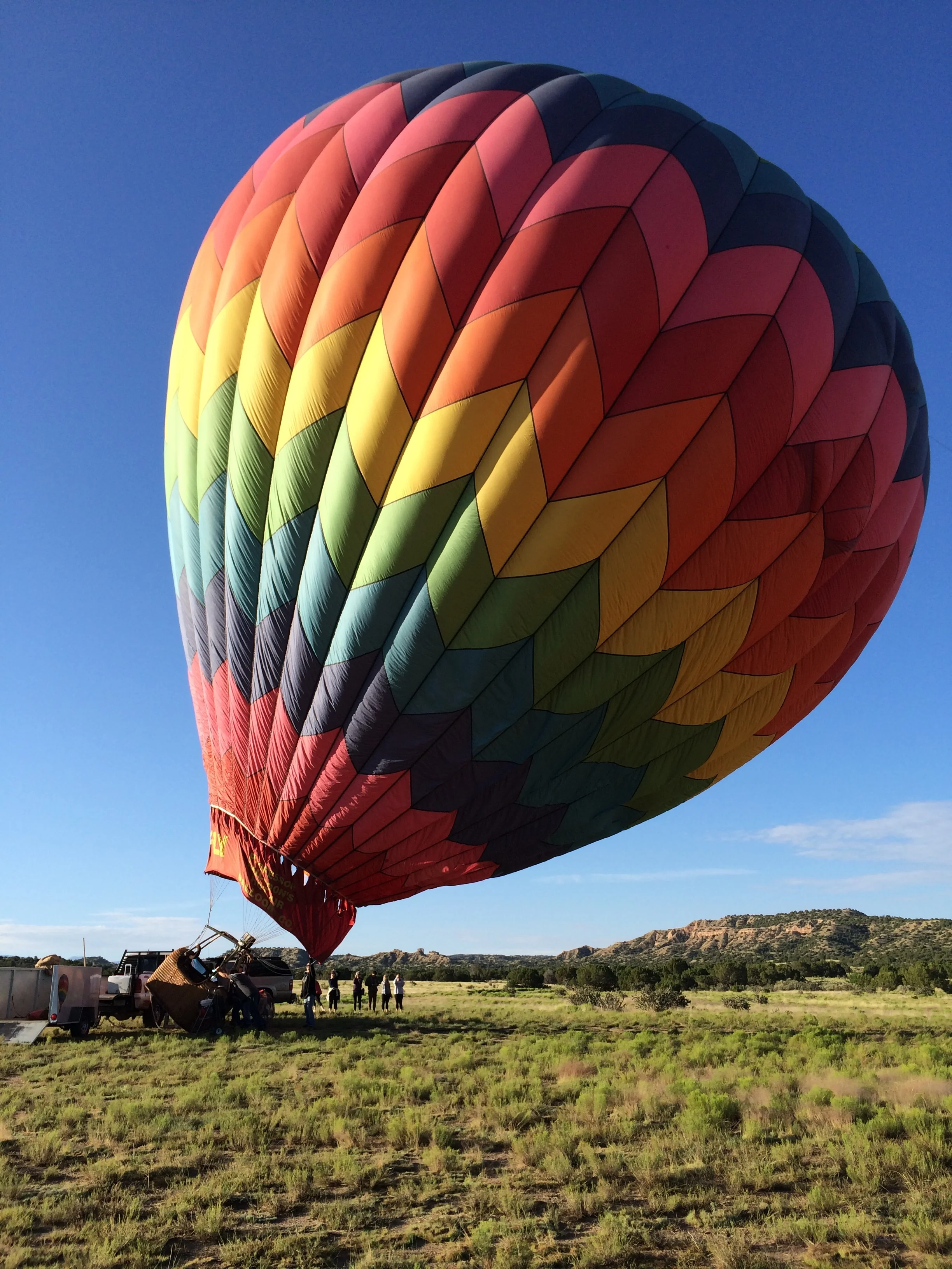 IMG-0495_Hot air balloon being inflated.JPG