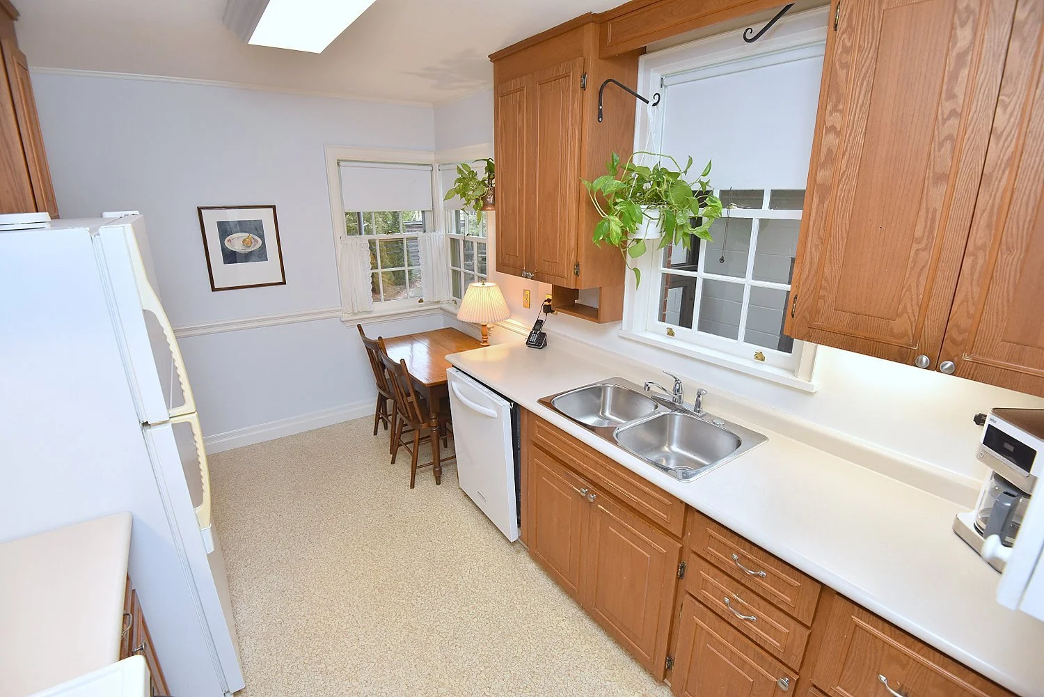 6Kitchen Overview.JPG