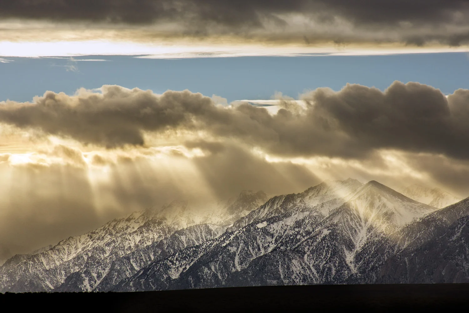 Eastern Sierra God Rays