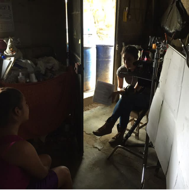 Interviewing Mimi for Los Comandos.