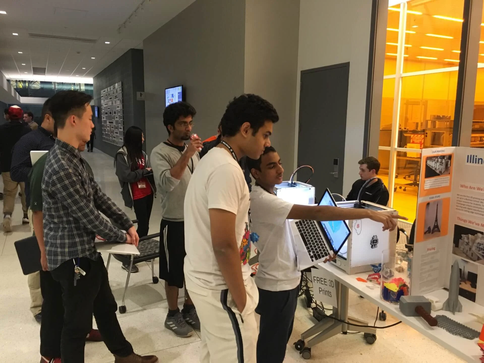 Hackers learning about 3DPrinting
