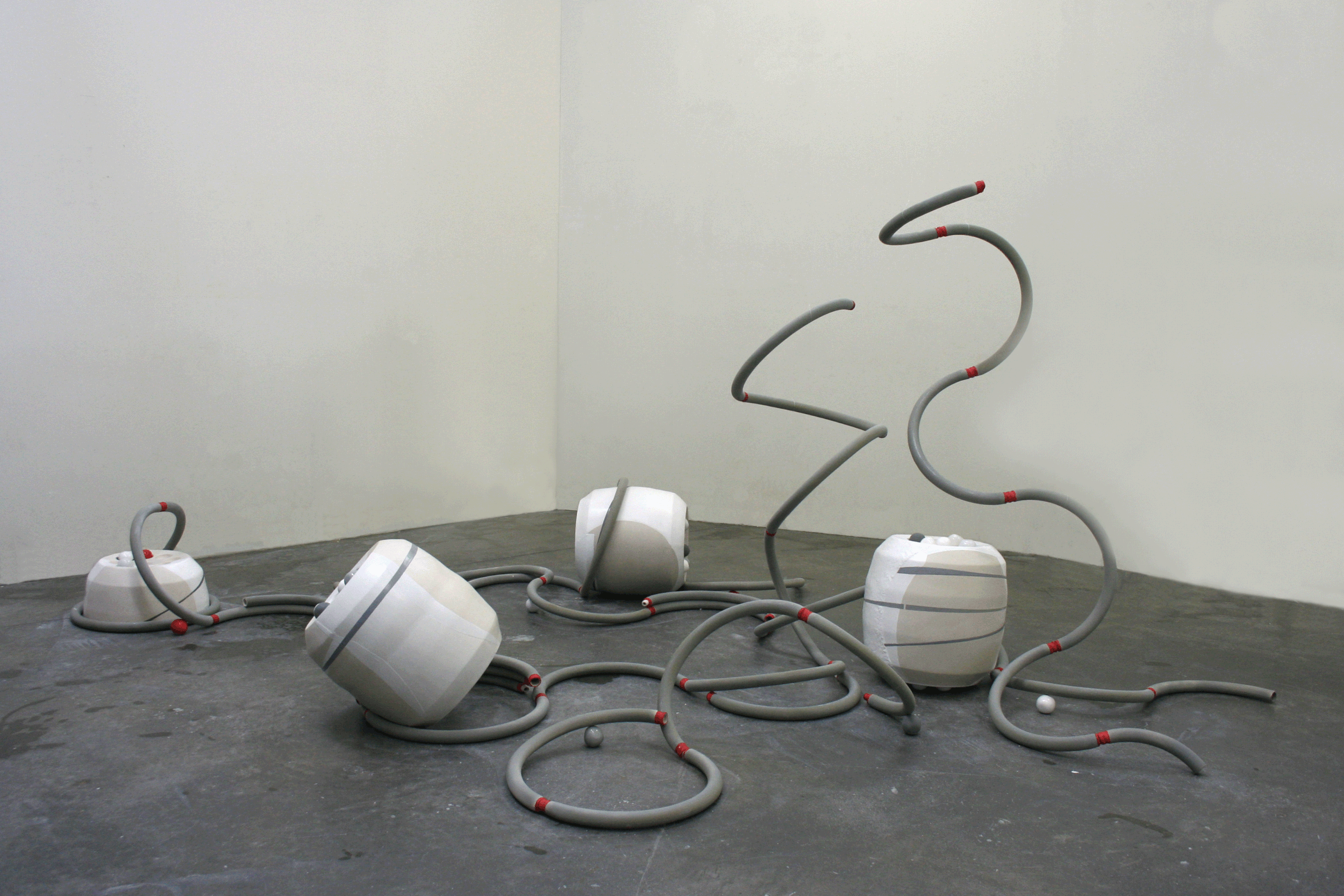 Expressed Modification. Glazed ceramic. 144’’ x 144’’ x 120’’. 2014
