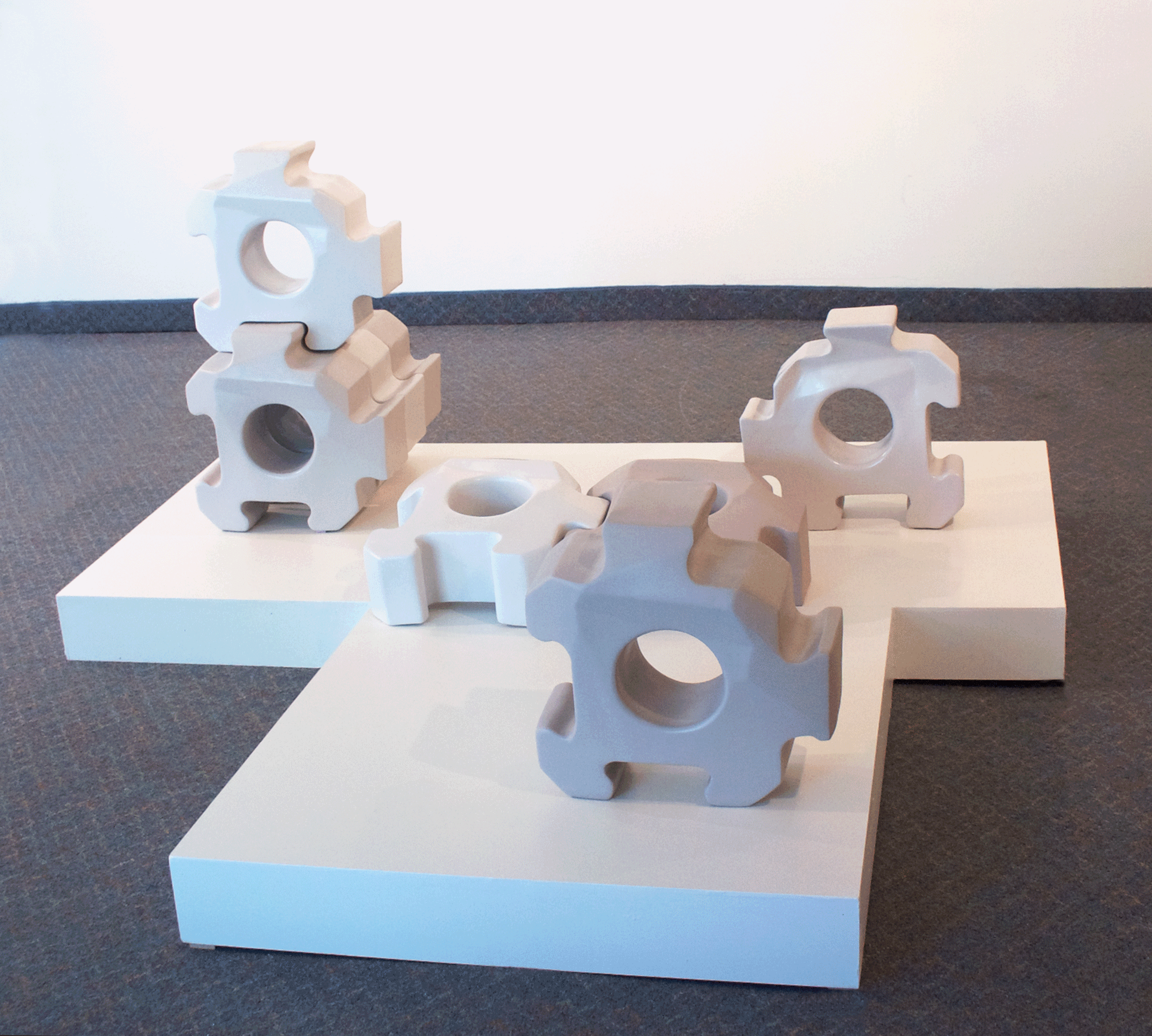 Linked. Glazed Ceramic and epoxy. 72’’ x 72’’ x 28’’. 2016