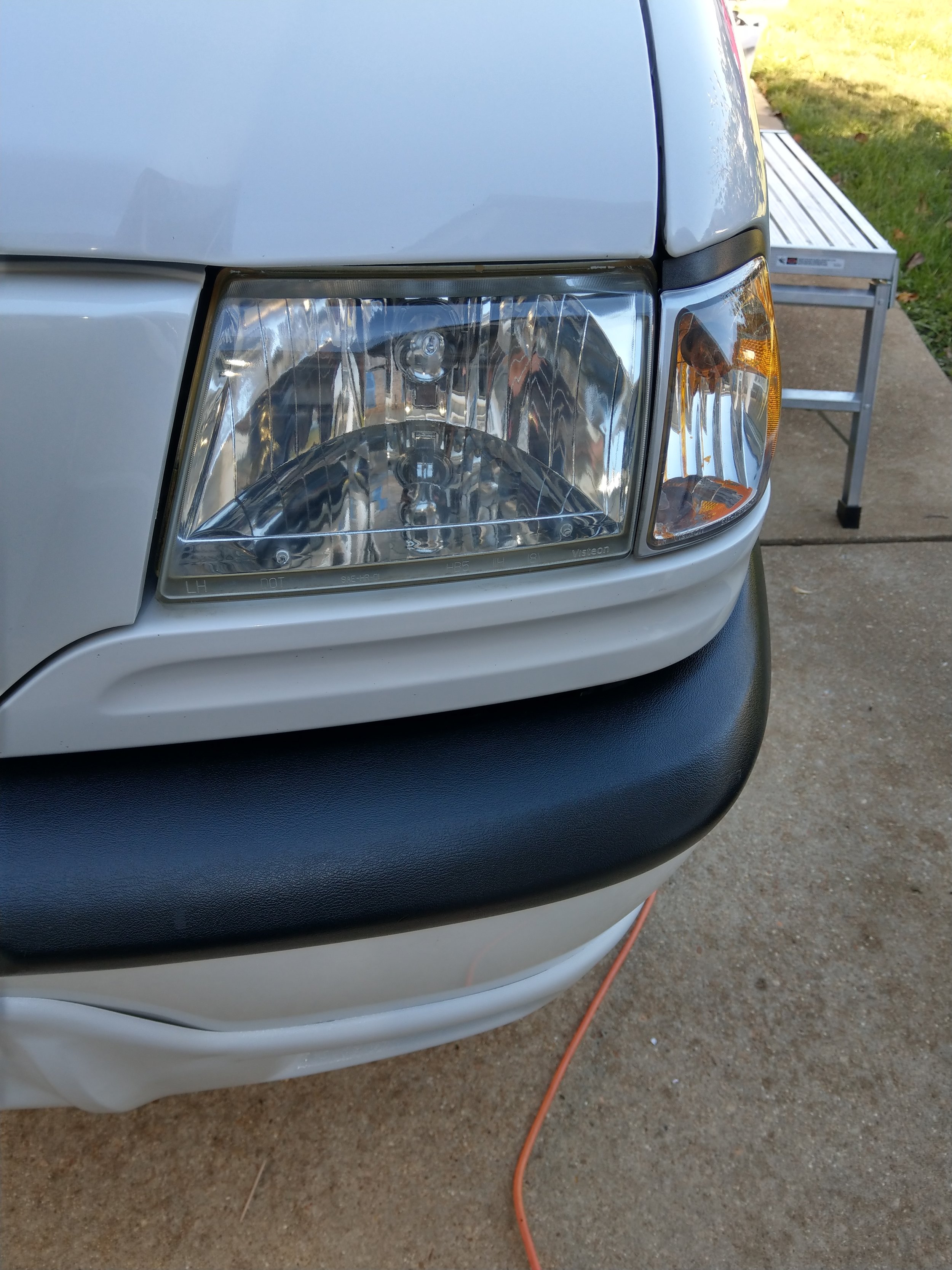 YOUR AUTO DETAILING SOLUTION 636.231.5456 — Headlight Restoration Your  Mobile Auto Detailing Soluton