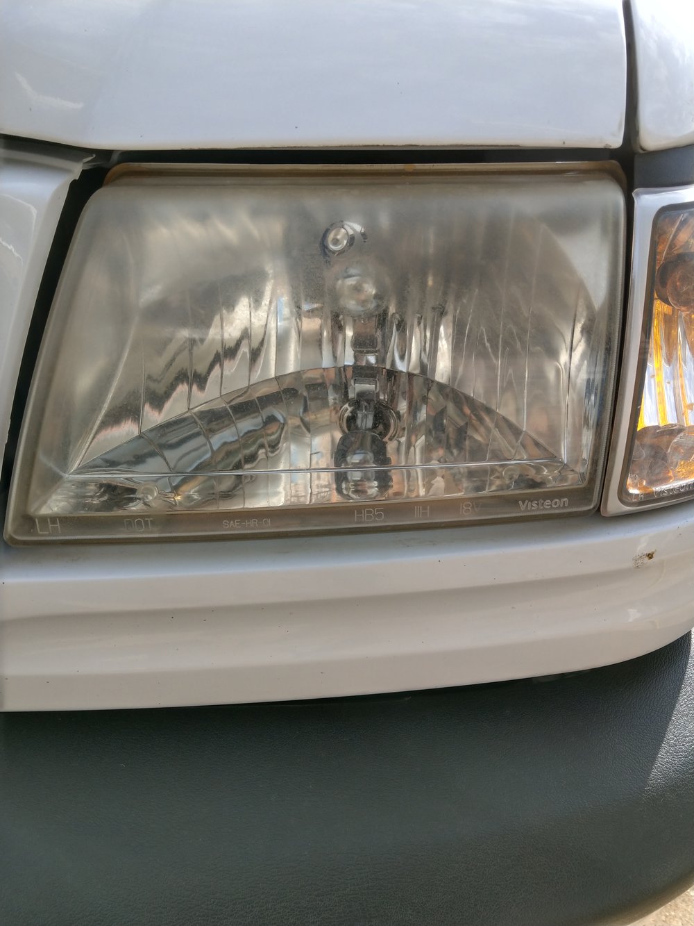 Headlight Restoration Nashville — Vantage Mobile Auto Detailing