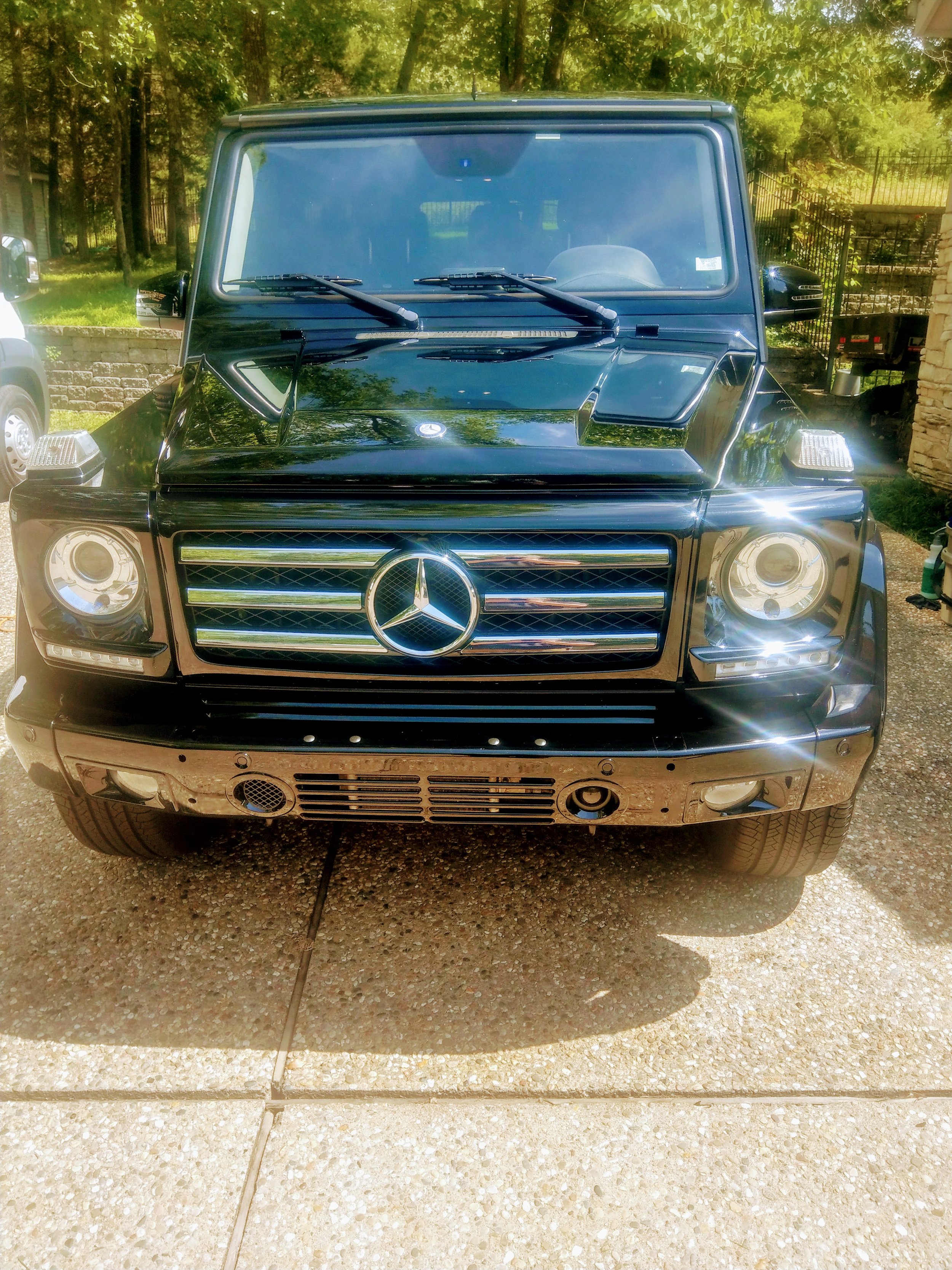 Mercedes-Benz G550