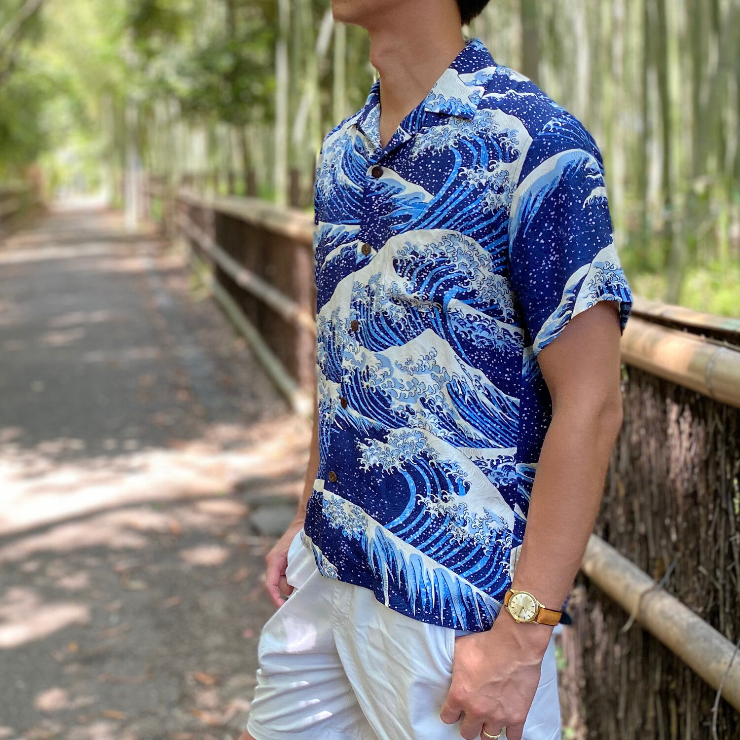 varemærke Mordrin rutine HOKUSAI'S "GREAT WAVE" | Silk Aloha Shirt - Japanese Kimono Aloha Shirts  Pagong Kyoto Japan