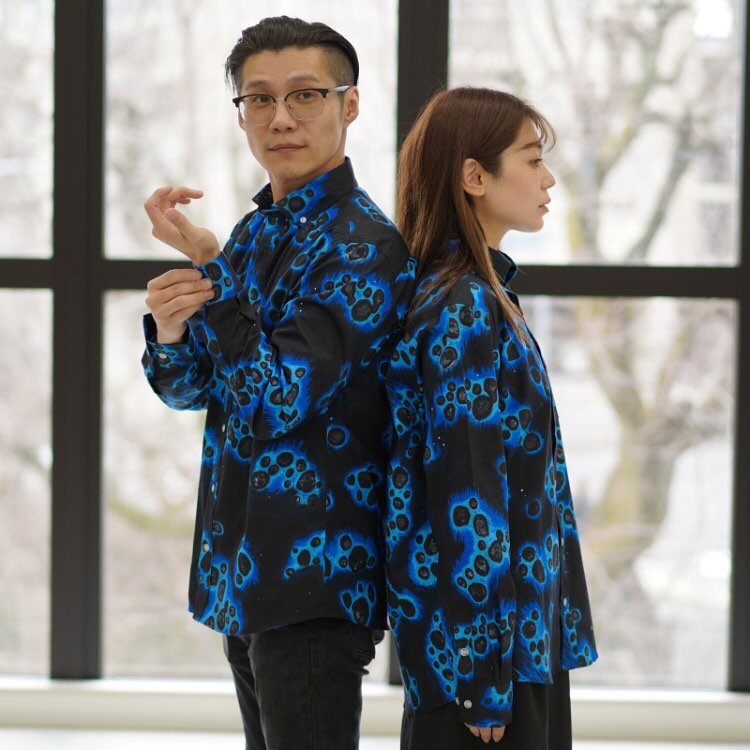 Yohen Tenmoku Button Down Shirt✨🫶

It is a great honor and brings us much joy for Pagong Kyoto to have been selected to replicate these ancient patterns of the Yohen Tenmoku by the Seikado Bunko Art Museum in Tokyo, to be admired and appreciated by 