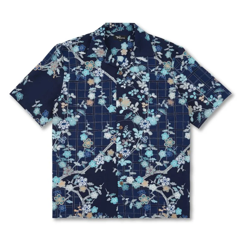 &rdquo;Plum Tree With Bush Clover&quot; Dry Kimono Aloha Shirt
&lt; 2011 Summer Collection &gt;

This pattern is from a summer kosode (a style that became the basis for modern kimonos; kosode have narrow sleeve openings as opposed to the wide-open ko