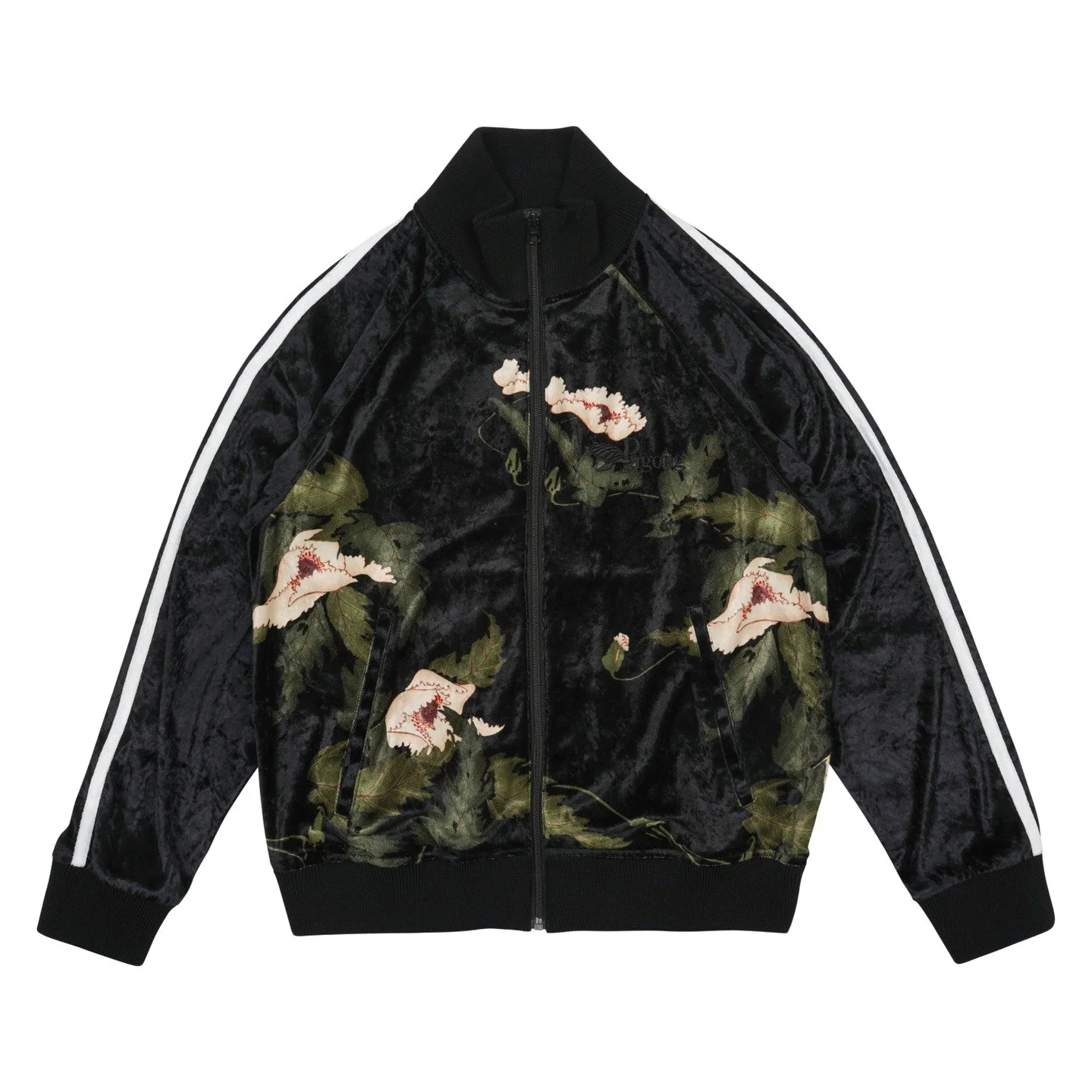 けしは、四月～六月に花が咲きます。その美しい花姿と「けし坊主」と呼ばれる果実のユーモラスな形が絵画などの恰好の素材とされました。風に吹かれるけしを表情豊かに、その細部までも丁寧に描いたこの柄は、文様というよりは絵画的な雰囲気をもって生き生きと描かれています。

光沢のあるベロア生地で、スポーティーに仕上げました。年中来ていただけるPagongの新作です♪

#kyoyuzen #kimono #silkscreen #madeinjapan #kyototravel