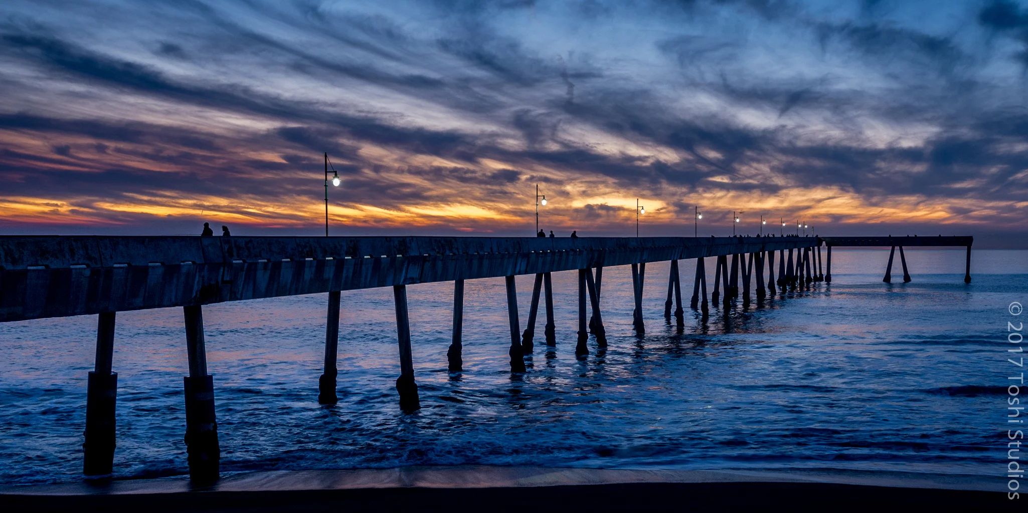  Pier at Pacifica, CA  Available as a print  201712107 